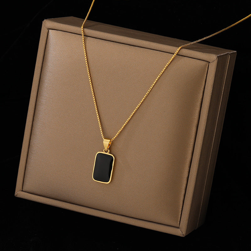 ModeCore Gold Necklace